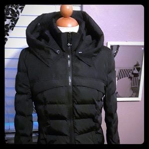 Women’s Black Puffer Jacket
